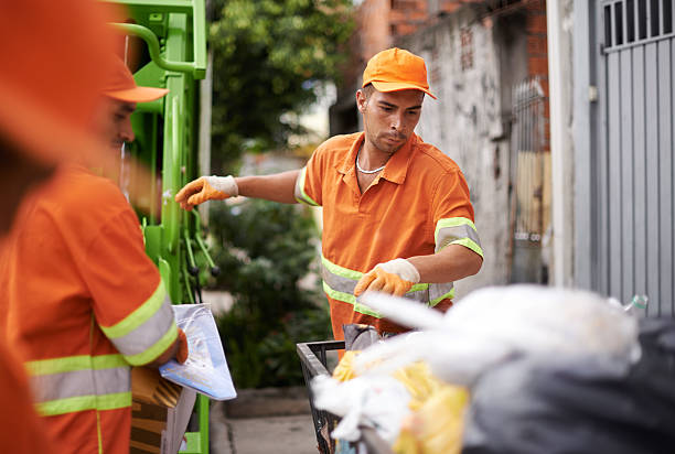 Best Yard Waste Removal  in Niles, OH
